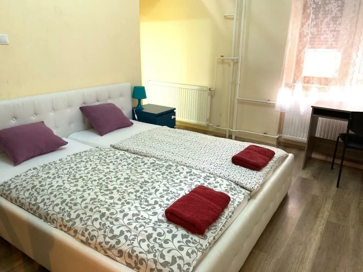 Aldi Astoria Apartment 부다페스트