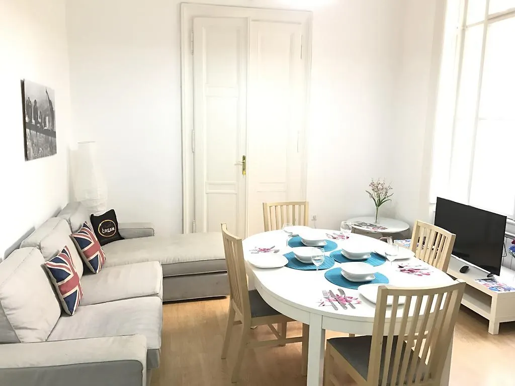 Aldi Astoria Apartment Budapest